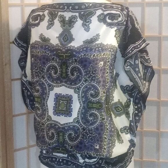 B*Wear Sm Handkerchief Blouse - Picture 3 of 13